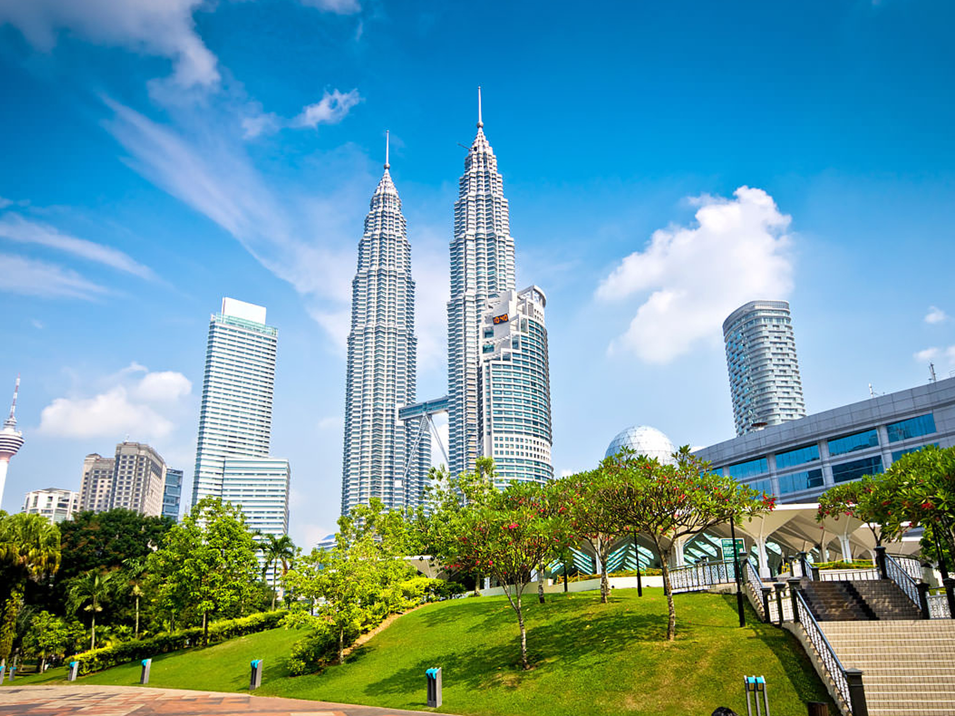 Du lịch Malaysia tự túc - Khám phá đất nước xinh đẹp theo cách của riêng bạn
